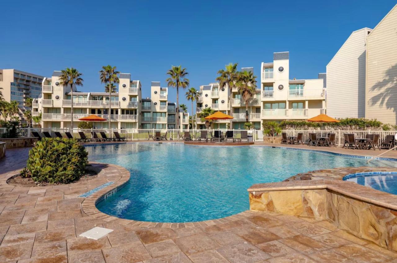 Apartamento Ocean Breeze Retreat 2Bed 2Bath, Heated Pool! South Padre Island Exterior foto