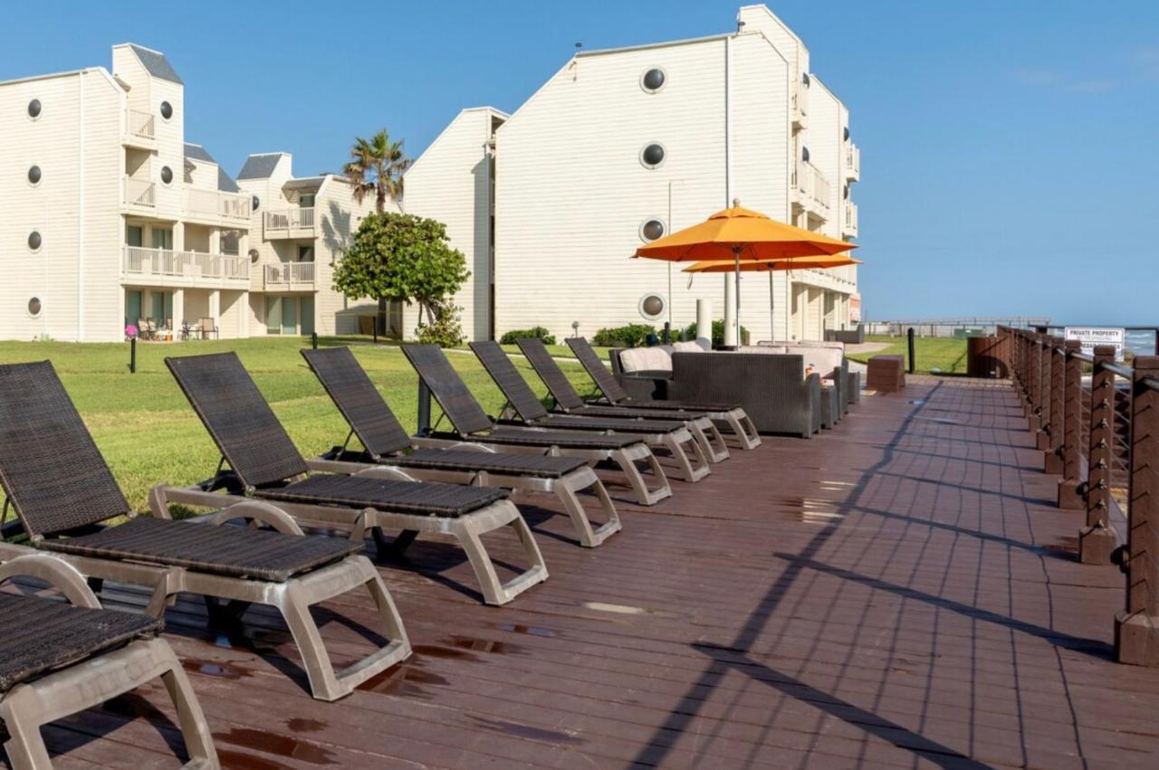 Apartamento Ocean Breeze Retreat 2Bed 2Bath, Heated Pool! South Padre Island Exterior foto