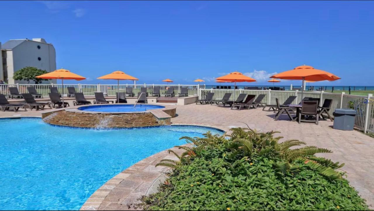 Apartamento Ocean Breeze Retreat 2Bed 2Bath, Heated Pool! South Padre Island Exterior foto