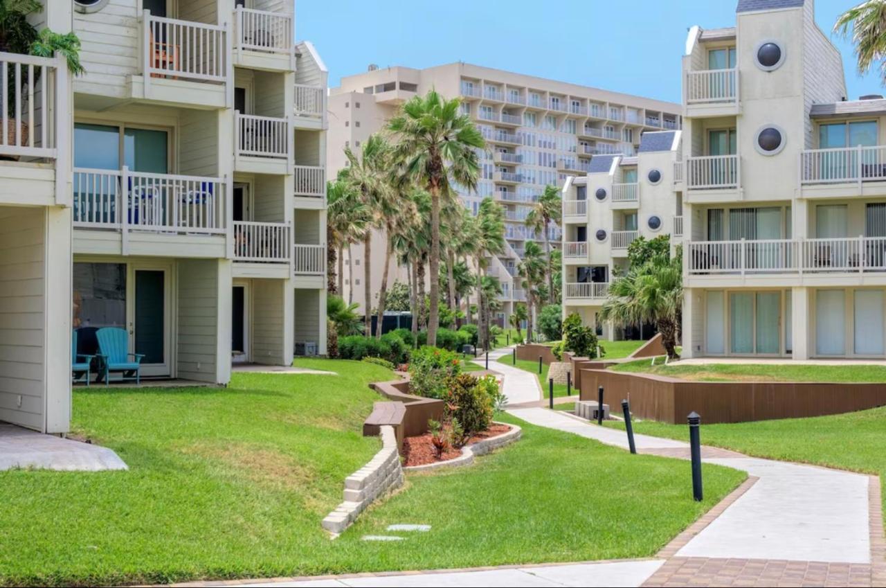 Apartamento Ocean Breeze Retreat 2Bed 2Bath, Heated Pool! South Padre Island Exterior foto